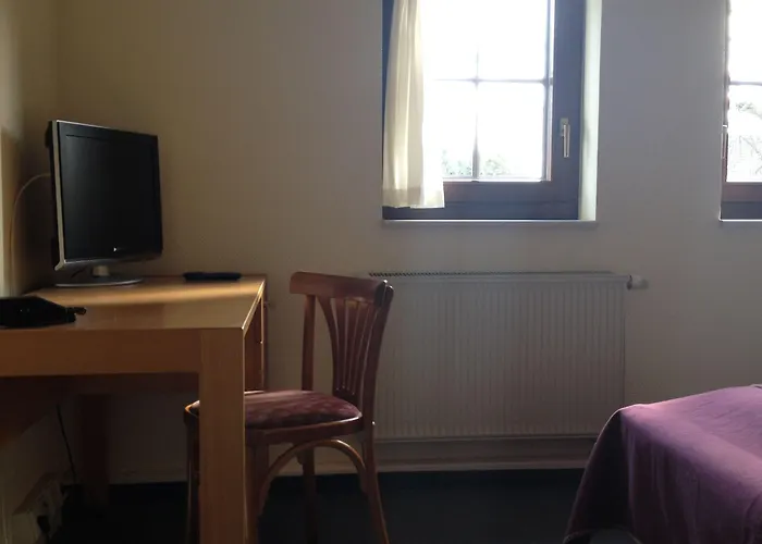 Lindenschaenke Affittacamere 3*